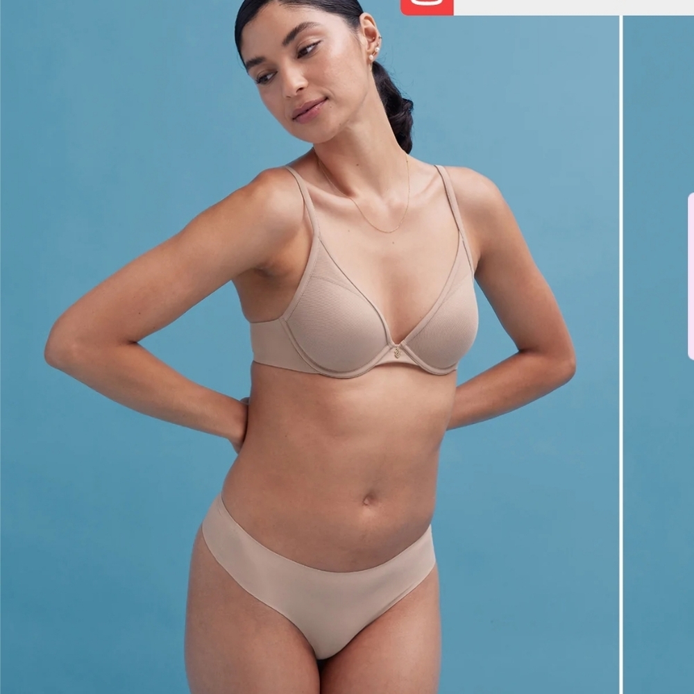 New With Tags not attached but included: Thirdlove Classic Contour Plunge Bra